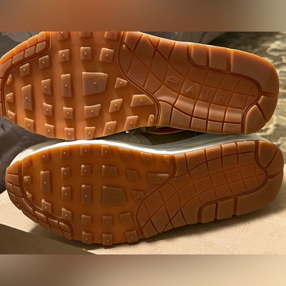 NWT Nike Air Max 1 premium Womens sz 8 Birch - Picture 2 of 7